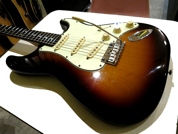 Fender USA 1999年製 American Standard Stratocaster Custom 3TS with
